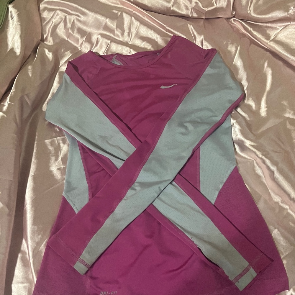 Nike dri fit running shirt